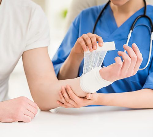 Dressings and Injection Visits at Home in Gurgaon: Services, Costs & Process